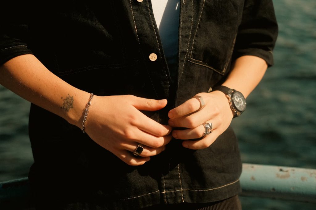Bijoux offrir à un homme à Noël : tout est question de style